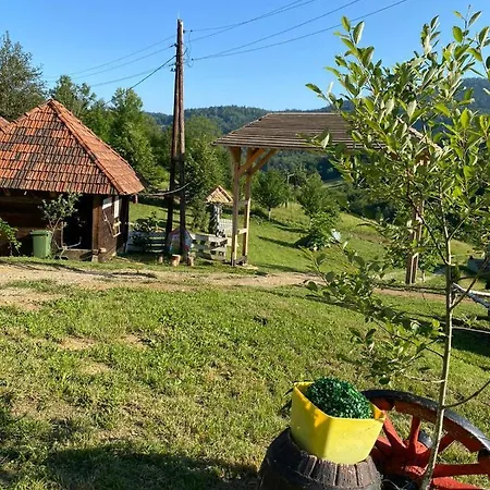 Etno Selo Rakovic Ferienhaus *