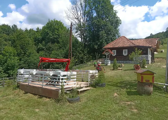 Etno Selo Rakovic * 伊万尼察